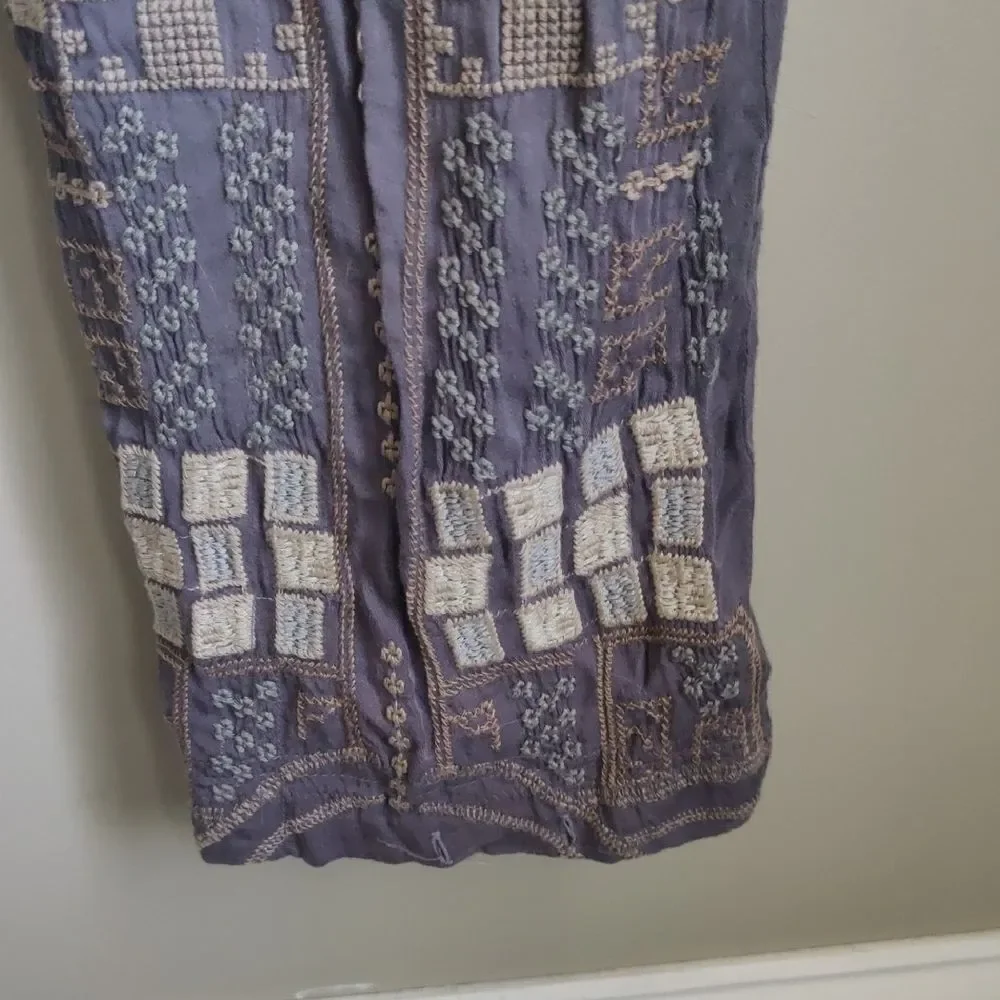 Johnny Was Geometric Patterned Pants with Belt - Picture 5 of 8